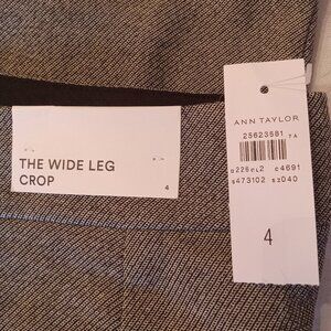 Brand NEW Ann Taylor Wide Leg Crop Pant, Size 4